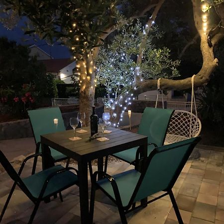 קרק Apartments Aisa* Countryside Holiday Just 500M From The Beach! מראה חיצוני תמונה