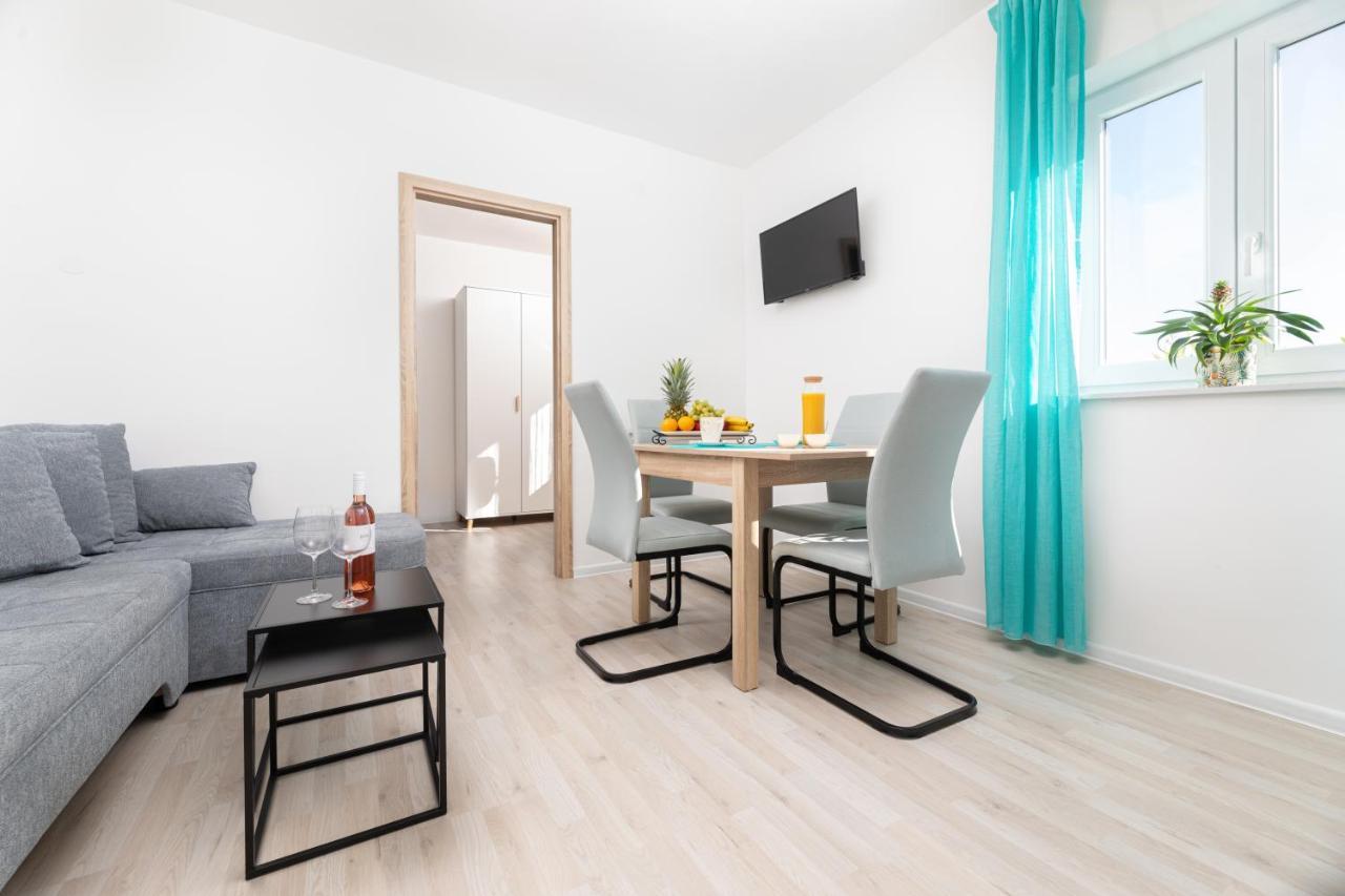 קרק Apartments Aisa* Countryside Holiday Just 500M From The Beach! מראה חיצוני תמונה