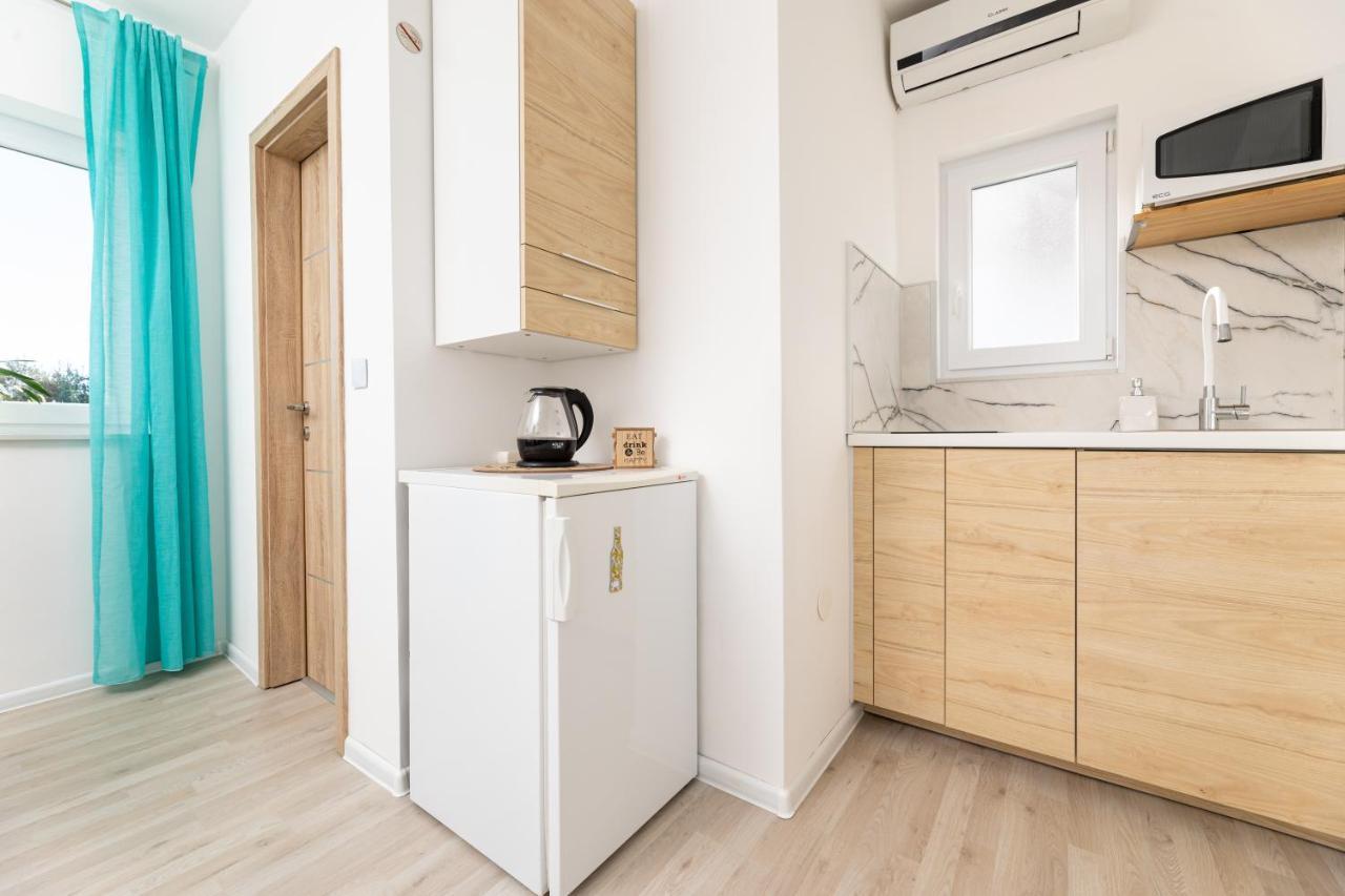 קרק Apartments Aisa* Countryside Holiday Just 500M From The Beach! מראה חיצוני תמונה