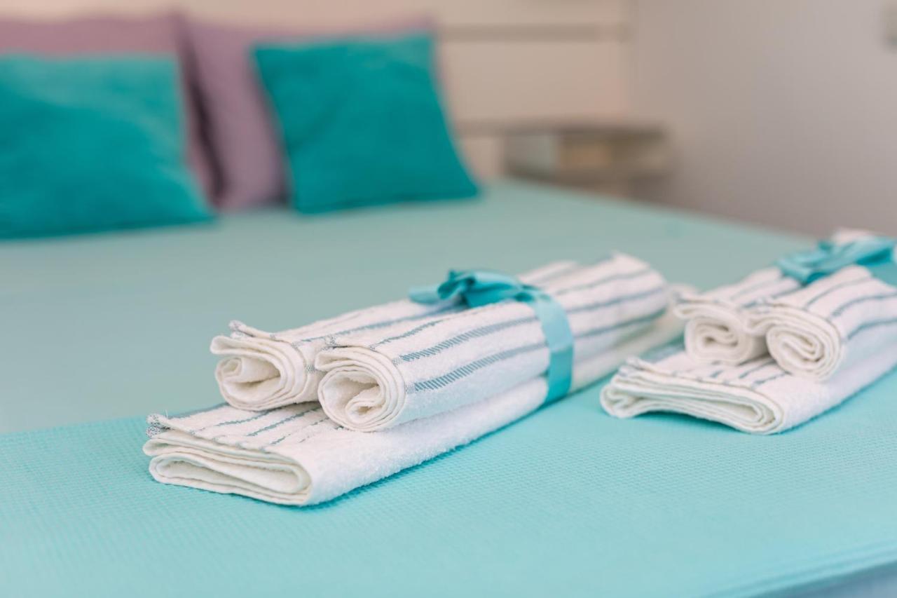 קרק Apartments Aisa* Countryside Holiday Just 500M From The Beach! מראה חיצוני תמונה