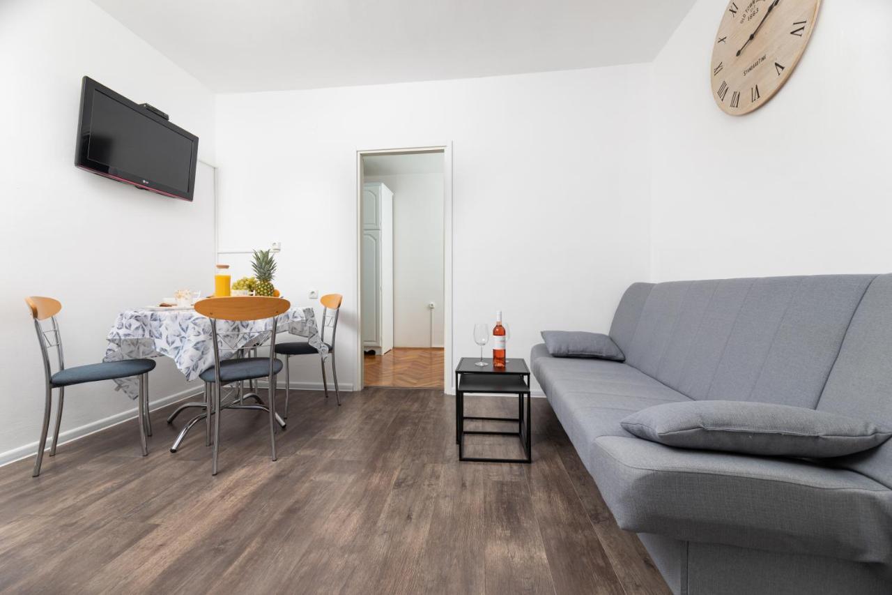 קרק Apartments Aisa* Countryside Holiday Just 500M From The Beach! מראה חיצוני תמונה