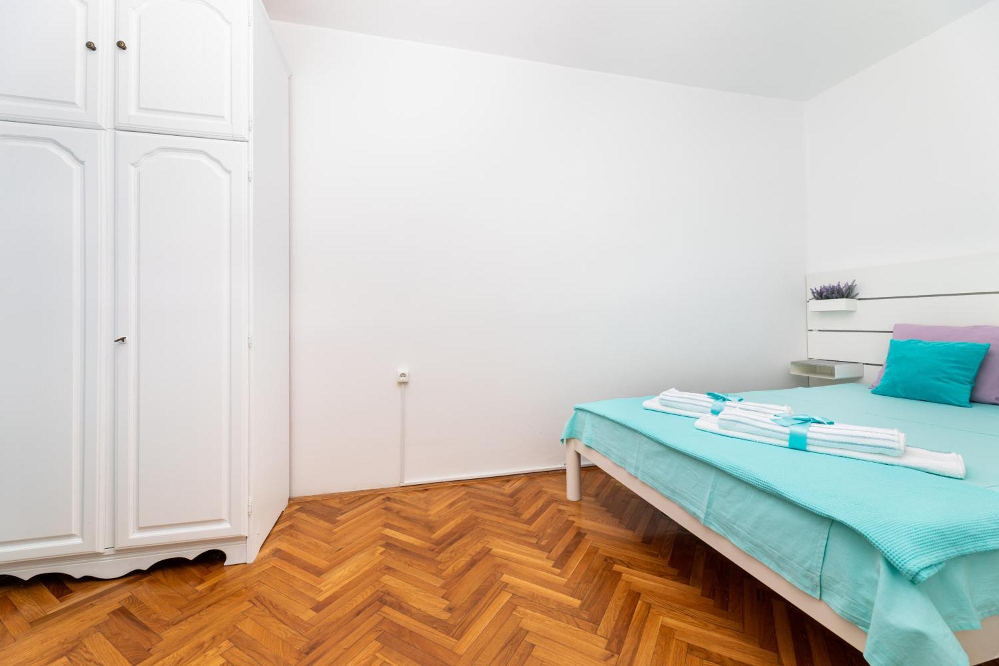 קרק Apartments Aisa* Countryside Holiday Just 500M From The Beach! מראה חיצוני תמונה